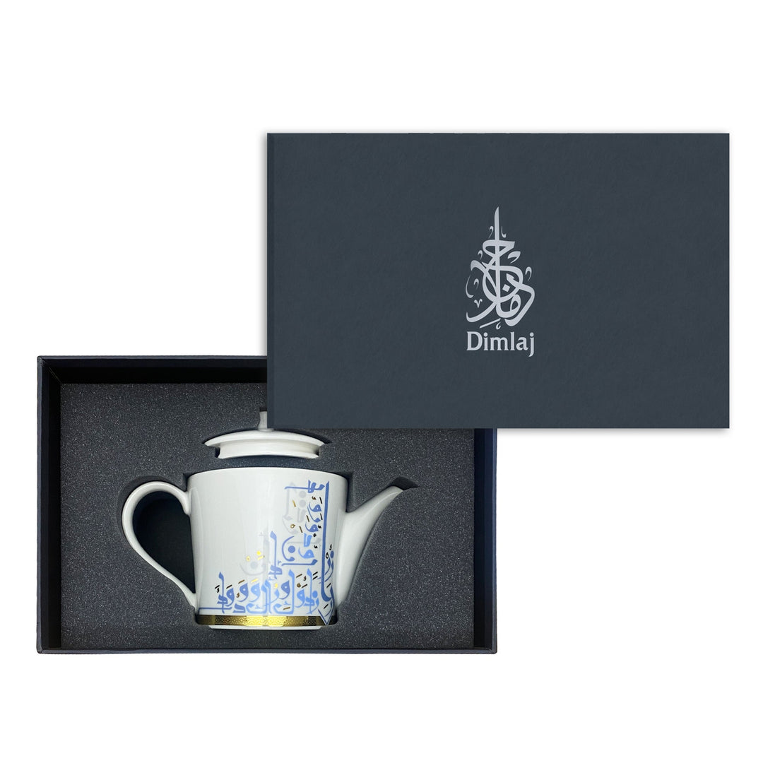 Dimlaj Wadoud Porcelain Teapot (Gold)